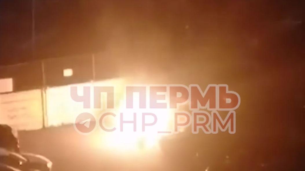 В Перми в результате поджога дотла сгорел автомобиль