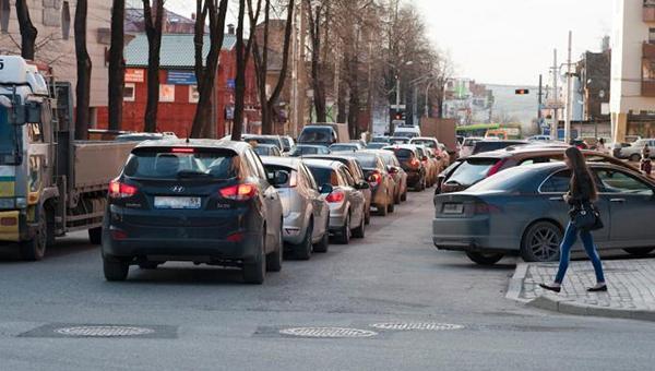 Дмитрий Самойлов: Считаю необходимым проводить внятную парковочную политику