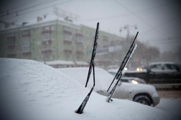 В МЧС предупредили жителей Прикамья о снегопадах, гололёде и сильном ветре