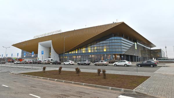 Аэропорт в Перми возобновил работу после ЧП с выкатившимся за взлётную полосу самолётом