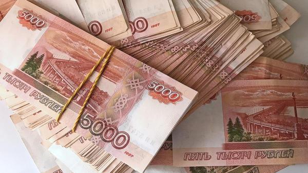 Каждый пятый россиянин потратит годовую премию на погашение кредитов
