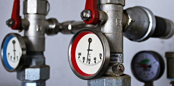 В Губахе по решению суда жителям 47 домов дали горячую воду
