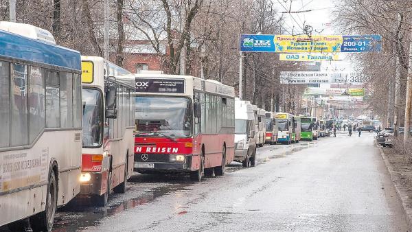 Определены победители аукционов по 13 «коротким» контрактам на автобусные
маршруты Перми