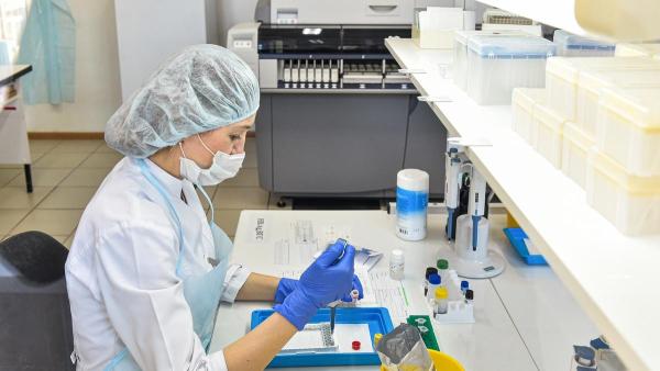 В Прикамье впервые за два месяца суточное число заболевших коронавирусом не превысило трёх тысяч