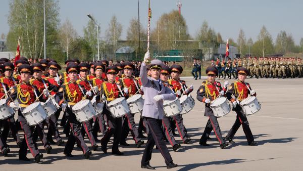 В Перми прошёл парад в честь Дня Победы