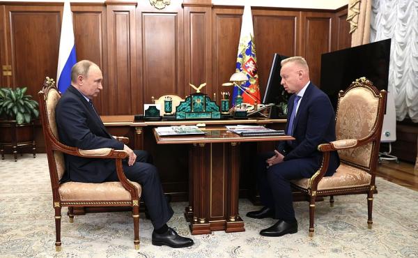 Президент РФ Владимир Путин провёл рабочую встречу с Дмитрием Мазепиным