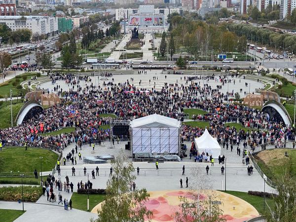 В Перми состоялся митинг-концерт в честь присоединения к России новых территорий