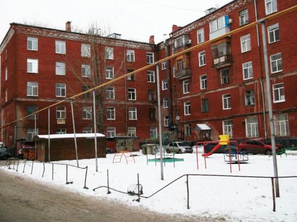 Прокуратура взяла на контроль расселение аварийного дома на улице Куйбышева в Перми 