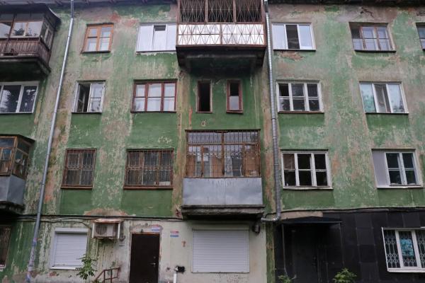 В Перми возбуждено уголовное дело о халатности мэрии при расселении аварийного дома на Комсомольском проспекте, 94