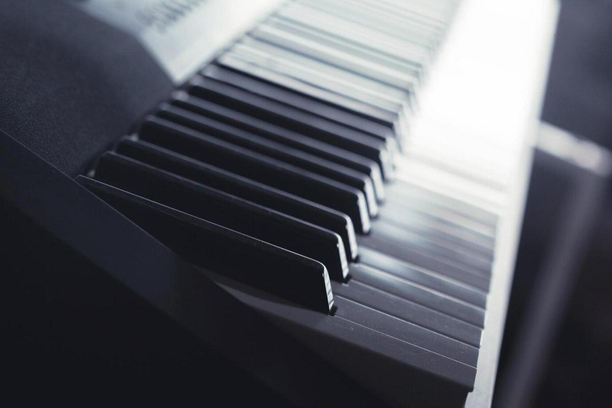 Рояль пианино клавиши клавиатура