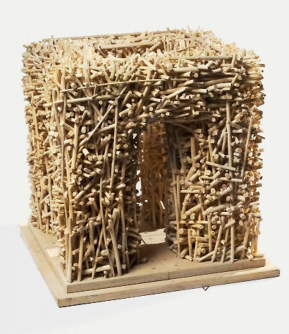 Полуметровая копия «Пермских ворот» пойдёт с молотка