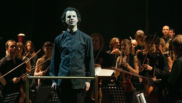 Теодор Курентзис даст благотворительный концерт в Лондоне