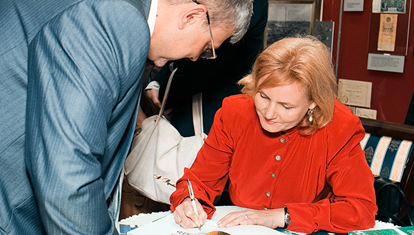 «Горьковка» и «Пушкинка» организуют очередные встречи читателей со Светланой Федотовой