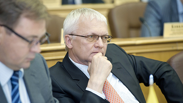 Коми-драматическое закулисье