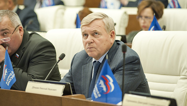 «Нам должно быть стыдно»