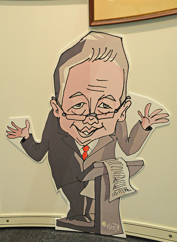 Шарж на главу региона – традиция клуба «Пекари»
