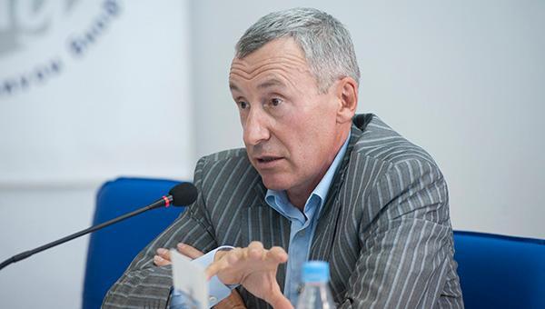 Андрей Климов: «Депутатам нужно не сидеть в кабинетах, а готовить свои территории к переходу на «цифру»