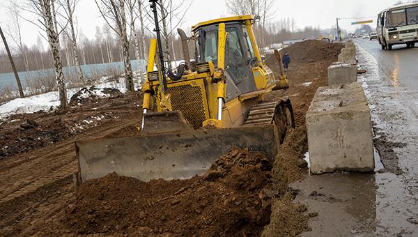 Виктор Басаргин проинспектировал ход реконструкции шоссе Космонавтов