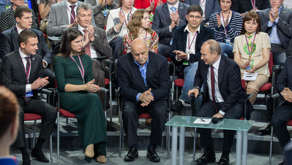 СМИ на линии «Фронта»