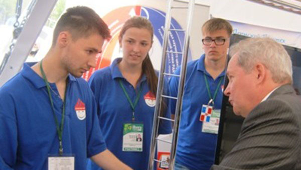 Виктор Басаргин поддержал проект студента-биолога классического университета