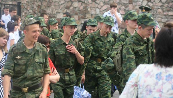 Стало известно, сколько жителей Пермского края призовут весной на службу в армию