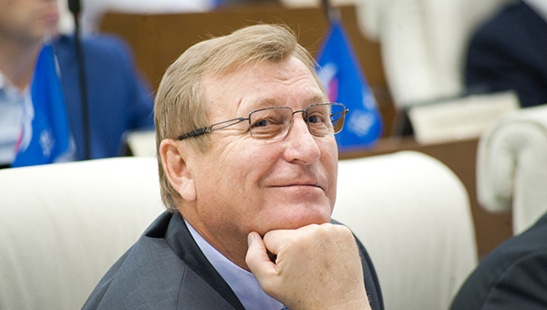 Геннадий Тушнолобов награждён Орденом Почёта