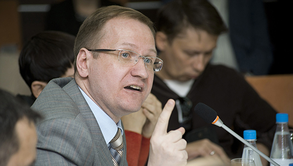 «Существует мифологема, что архив — это нечто пыльное и тёмное»