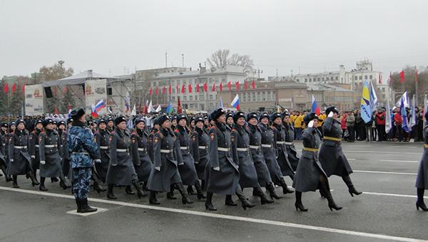 Пермские кадеты заняли третье место среди парадных расчётов на Параде памяти в Самаре