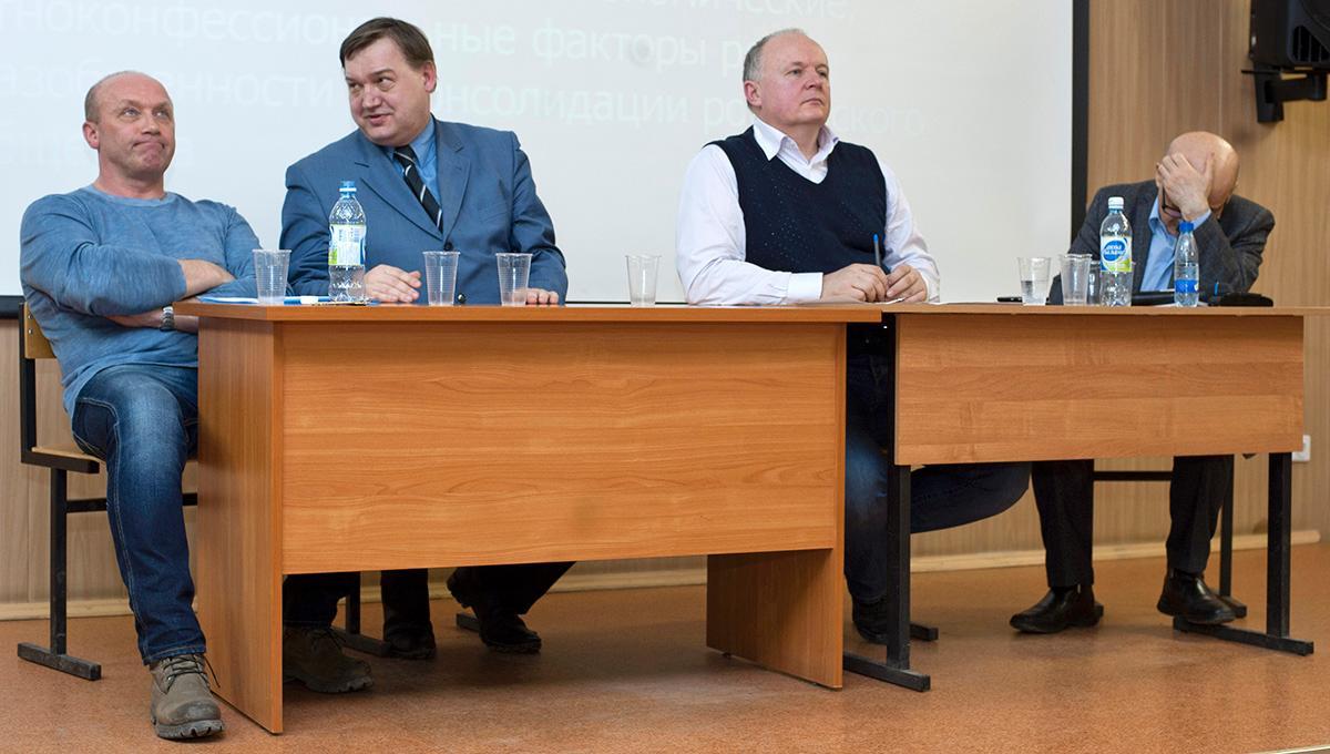 «Россия: год после майдана»