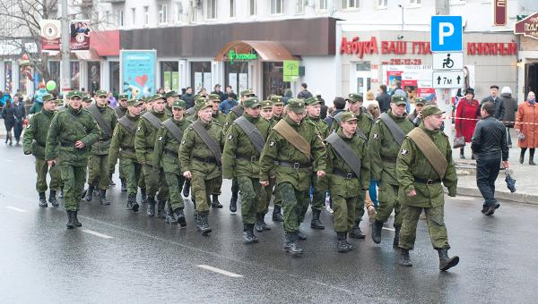 Весной 2015 года на военную службу планируют призвать 3,5 тыс. жителей Пермского края
