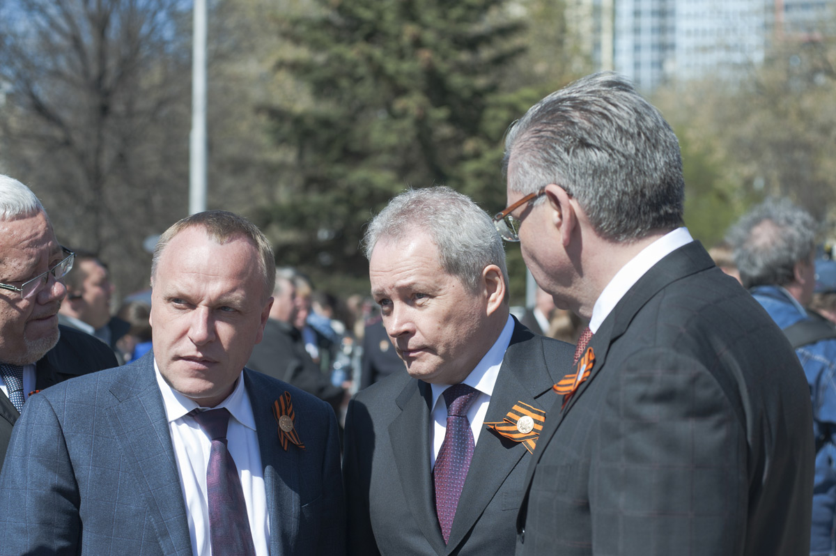 Административные метания и прекраснодушные мечтания