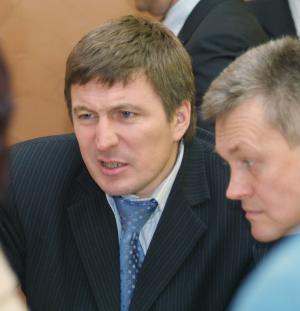 Активность Олега Хараськина вокруг возможной вакансии в краевом парламенте пока не приносит результатов