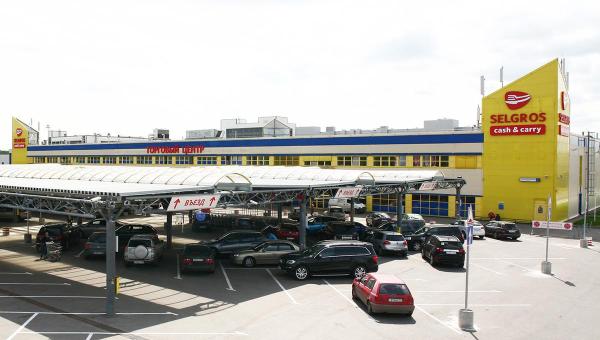 Для торговых центров OBI и Selgros в Перми реконструируют перекрёсток улиц Карпинского и Свиязева