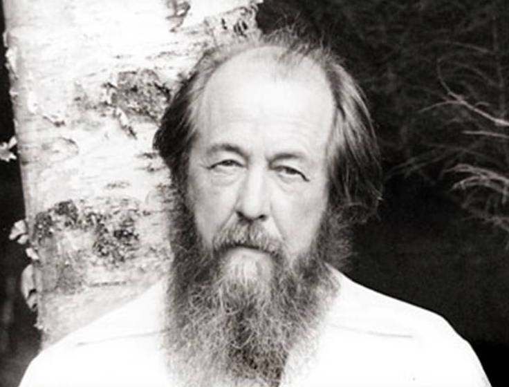 «Она не хочет, чтобы имя Александра Исаевича звучало в связи с этой скандальной историей»