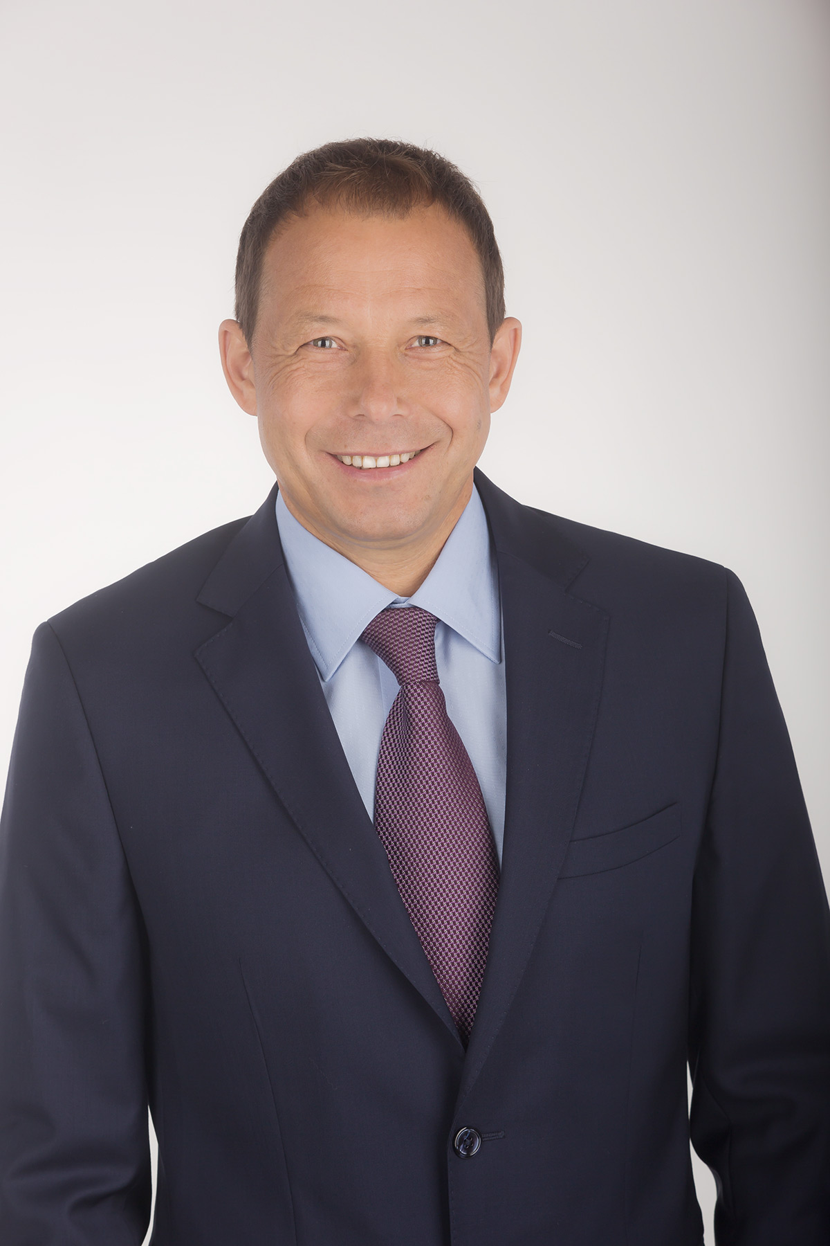 Виктор Суетин, генеральный директор ОАО «СтройПанельКомплект», заслуженный строитель России