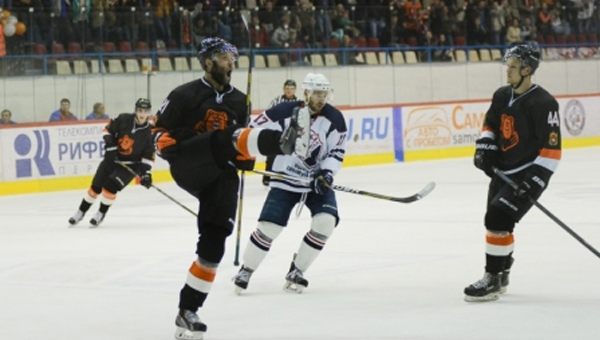 «Молот-Прикамье» переиграл «Кристалл»