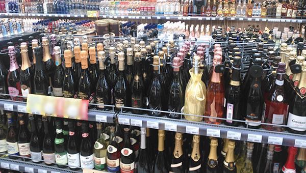 В Перми полиция изъяла 8 тыс. бутылок контрафактного алкоголя