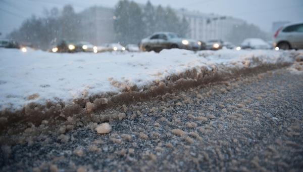 Краевое МЧС предупредило о гололёде и изморози 30 января