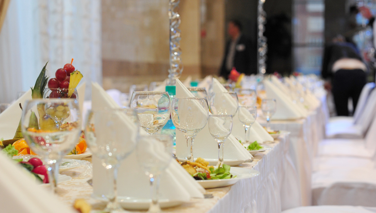 Росстат посчитал стоимость новогоднего стола