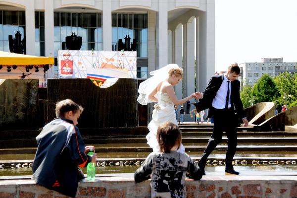 <div>После объявления мобилизации жители Пермского края стали заключать до 250 браков в день</div>