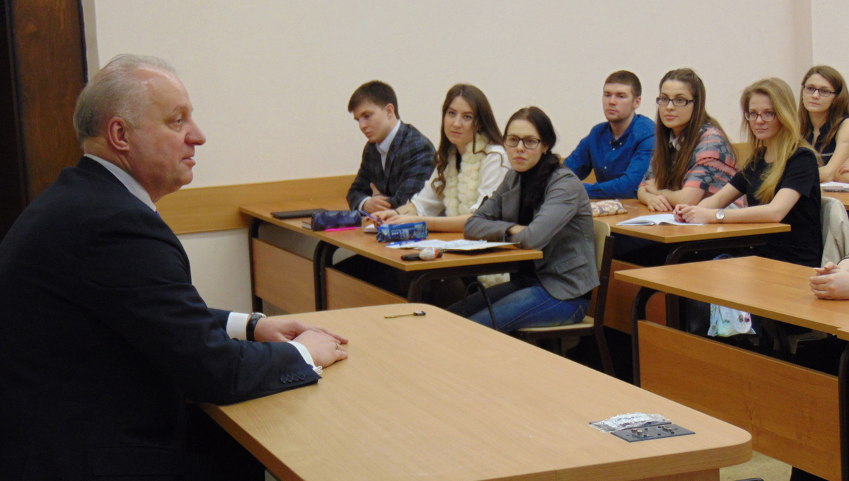 Игорь Шубин встретился со слушателями Малой академии государственного управления