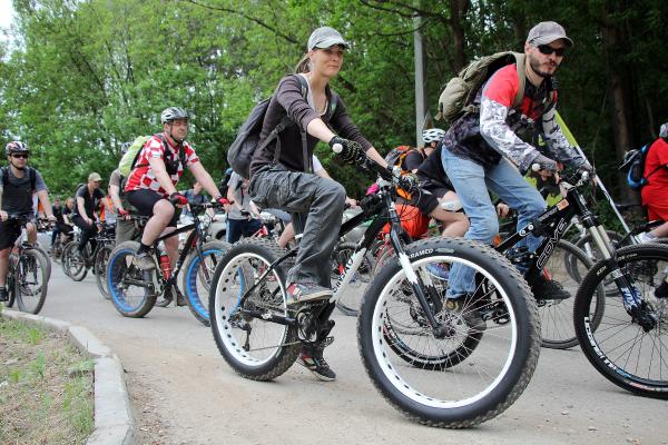 В Свердловском районе из-за велогонки на сутки ограничат движение транспорта 