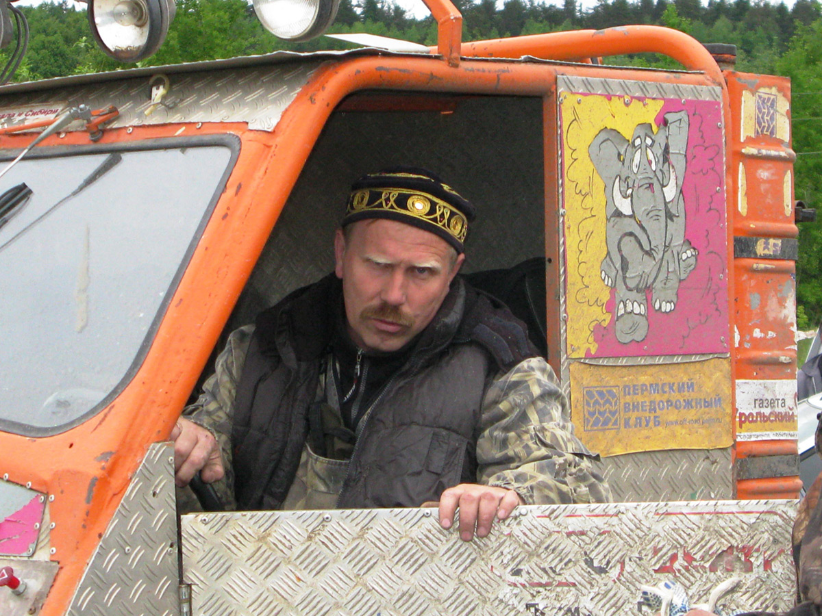 Сергей Наугольных: о друзьях, машинах и соревнованиях