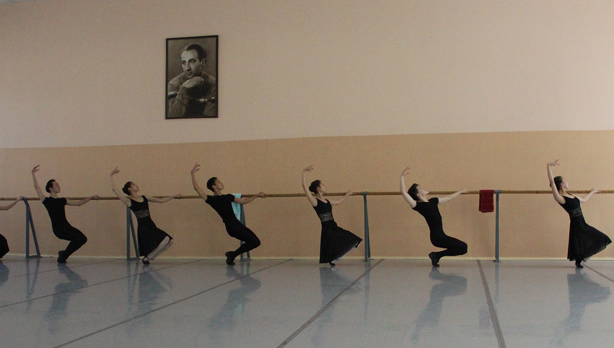 Сайт хореографического колледжа. Пермское хореографическое училище. Пермское балетное училище. Балет Пермь училище.
