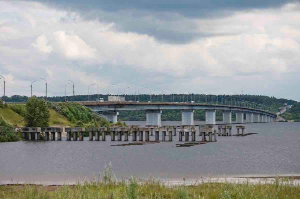 В Перми подрядчики приступили к ремонту Чусовского моста