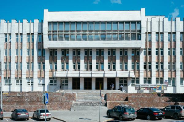 Здание краевого правительства отремонтируют за 164 тыс. руб.