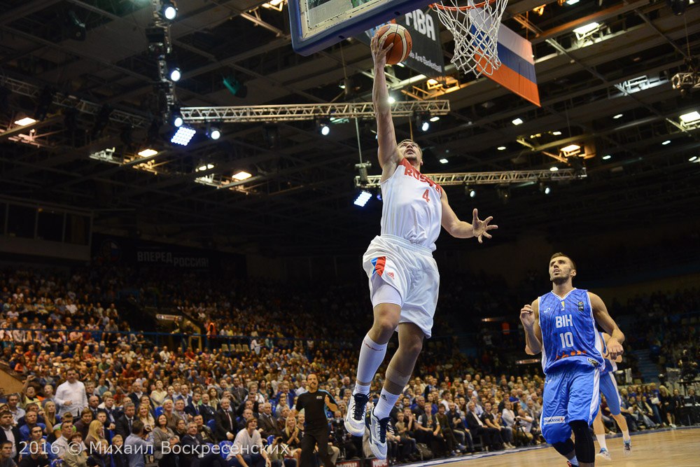 Сборная России начинает отборочный цикл в Перми с разгромной победы