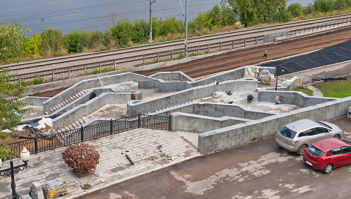 Трудный путь к набережной