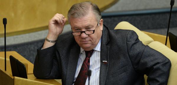 КПРФ может выдвинуть Владимира Комоедова на должность вице-спикера заксобрания
