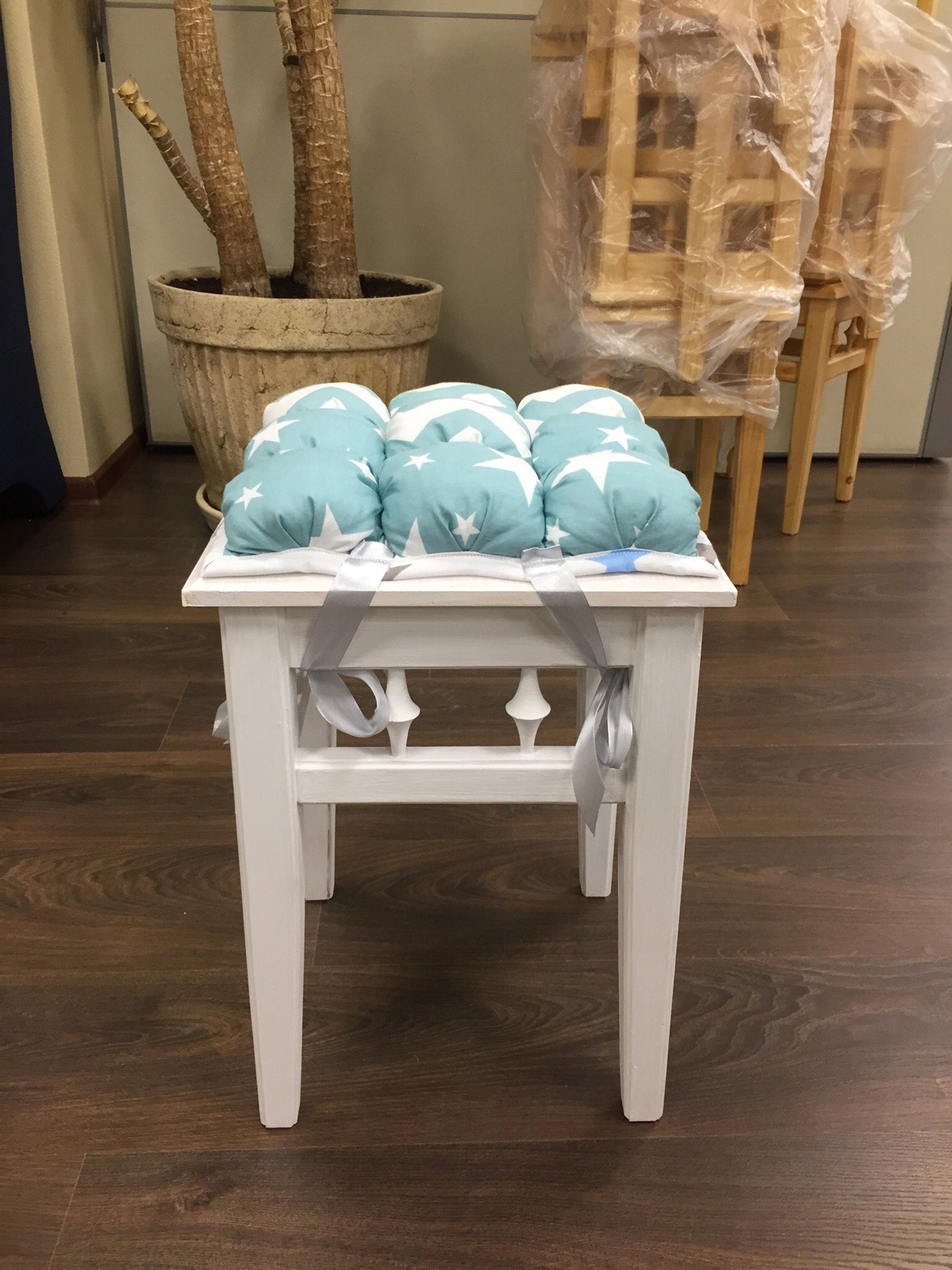 Табуретка на семейное счастье 